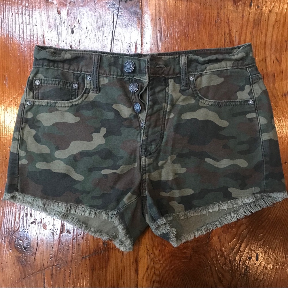 American Eagle Outfitters short